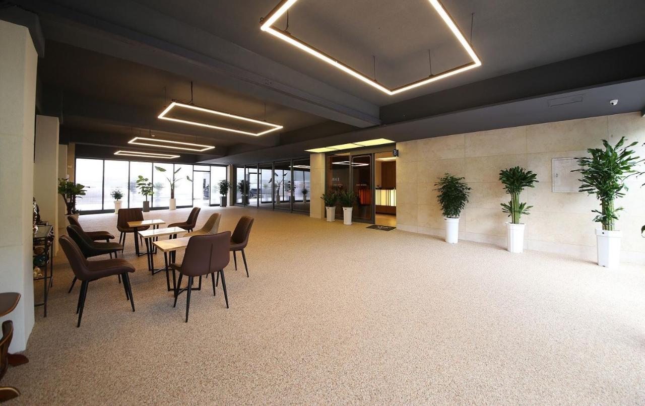 Brown Dot Hotel Sinan Gwangju Metropolitan City Esterno foto