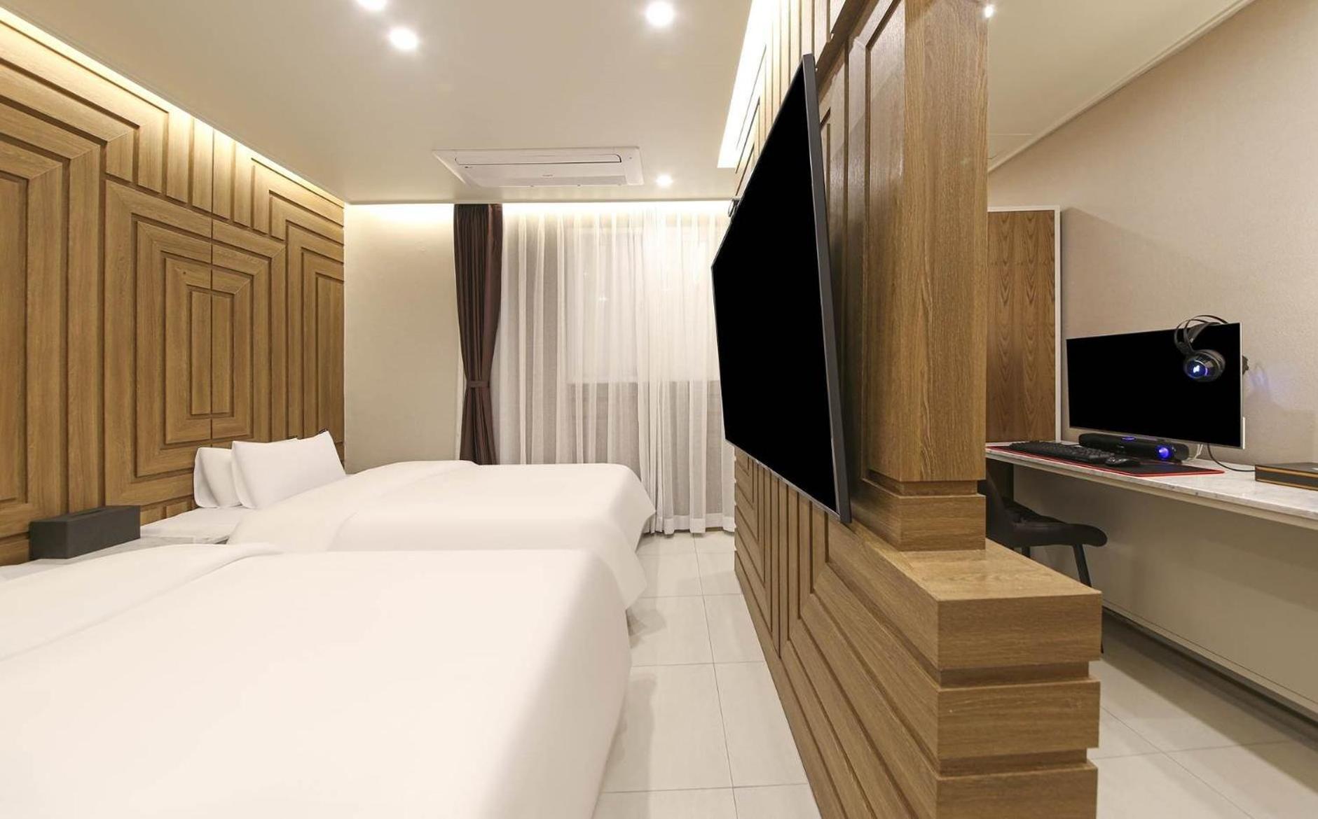 Brown Dot Hotel Sinan Gwangju Metropolitan City Esterno foto