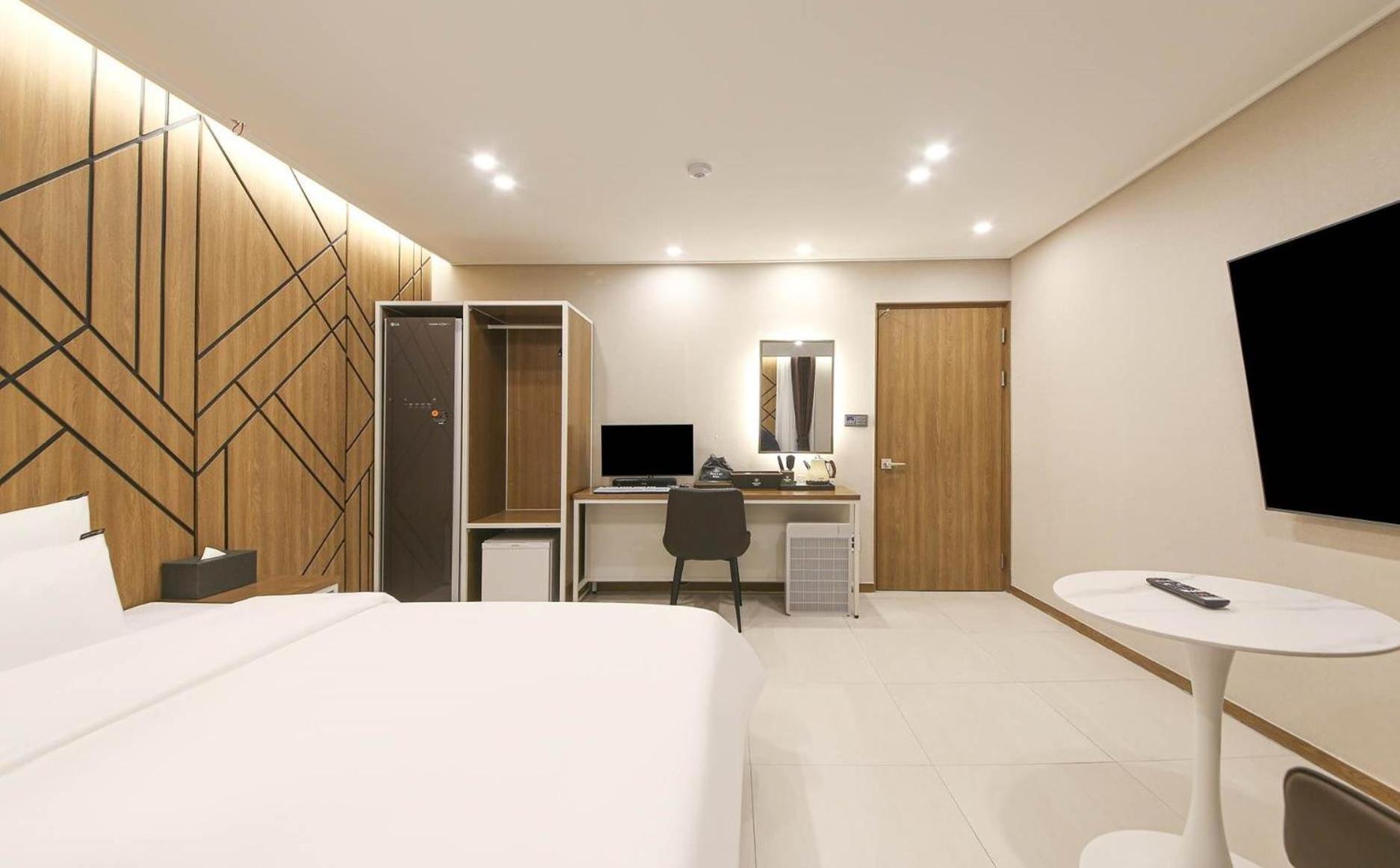 Brown Dot Hotel Sinan Gwangju Metropolitan City Esterno foto